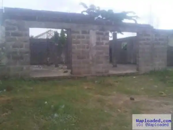 Man Commits Suicide In Lagos After Landlord Sends Him Packing